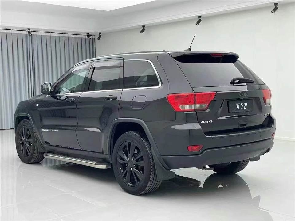 2013 Jeep Grand Cherokee 3.6L 4x4 2013 Jeep Grand Cherokee 3.6L 4x4