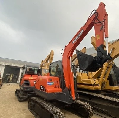 DX60 Excavator (4)