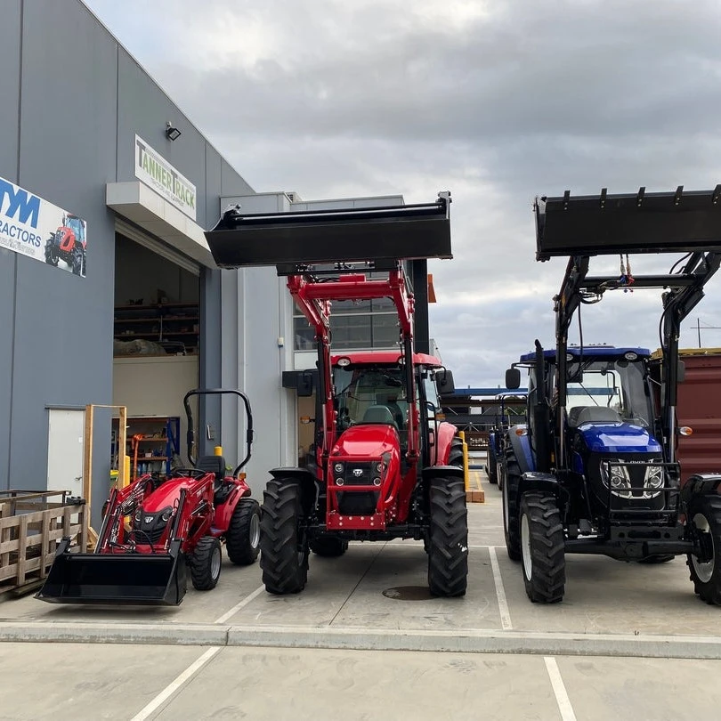lovolp M1204-4X agricultural tractor (4)