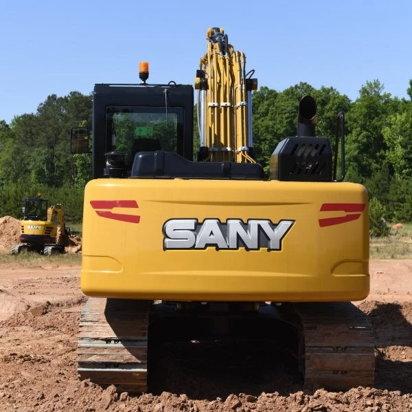 SY135CExcavator (2)