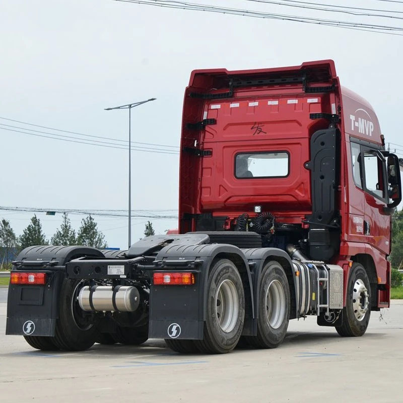 SHACMAN X5000 6x4 Tractor (3)
