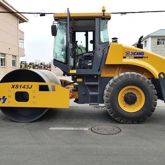 XCMG XS143J Road Roller (4)
